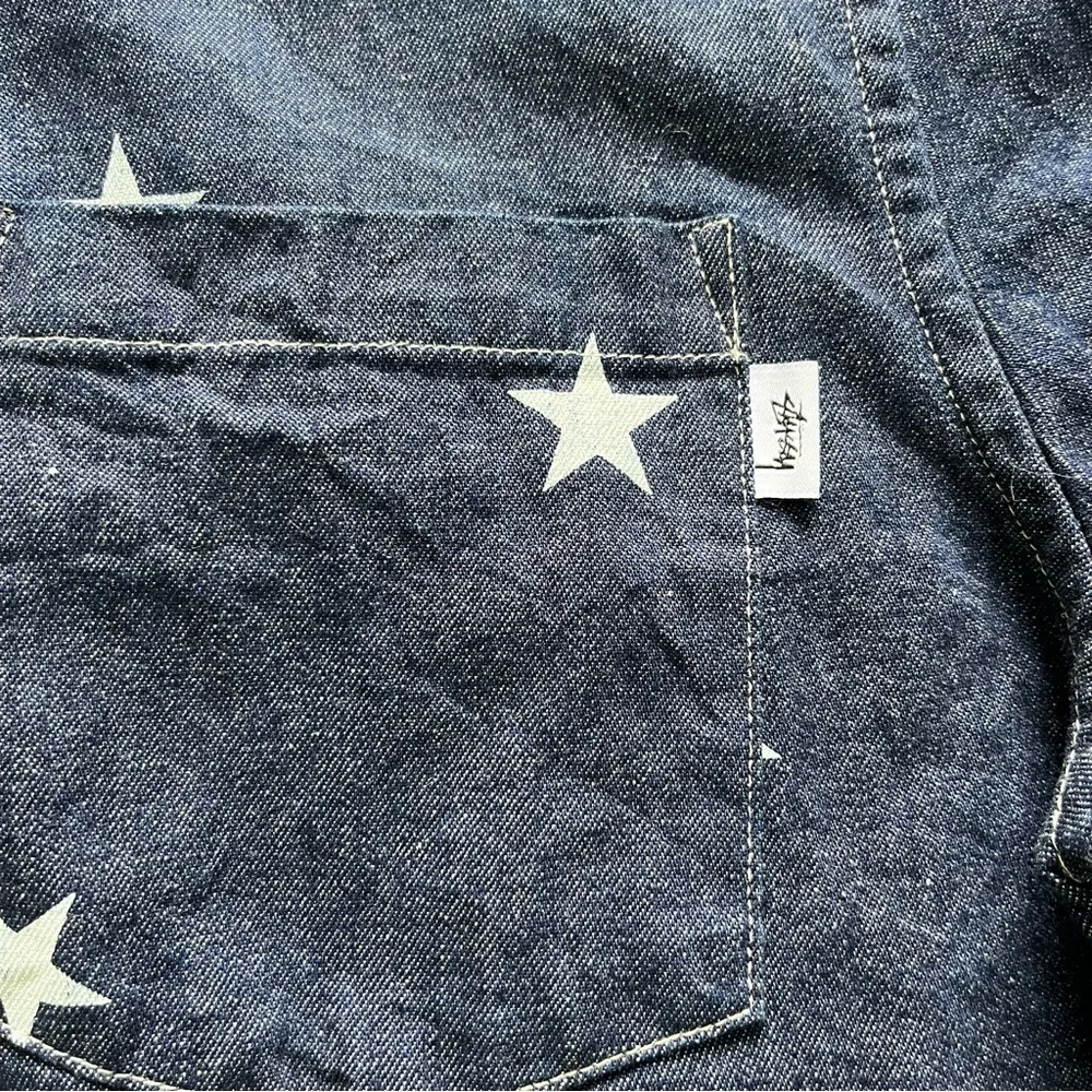 Stussy big star AOP logo spellout button front denim chambray shirt medium - Picture 2 of 10